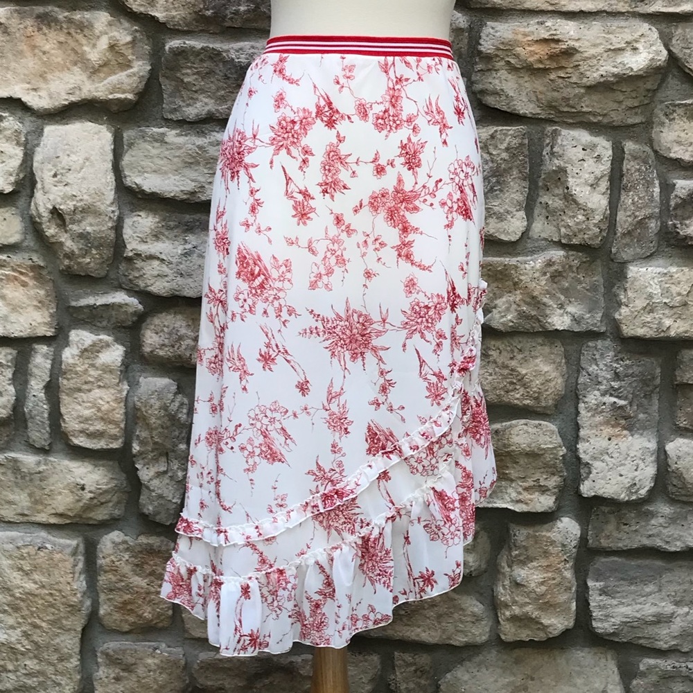 NWOT VS Knit Halter Top Toile Skirt Set - Picture 2 of 7